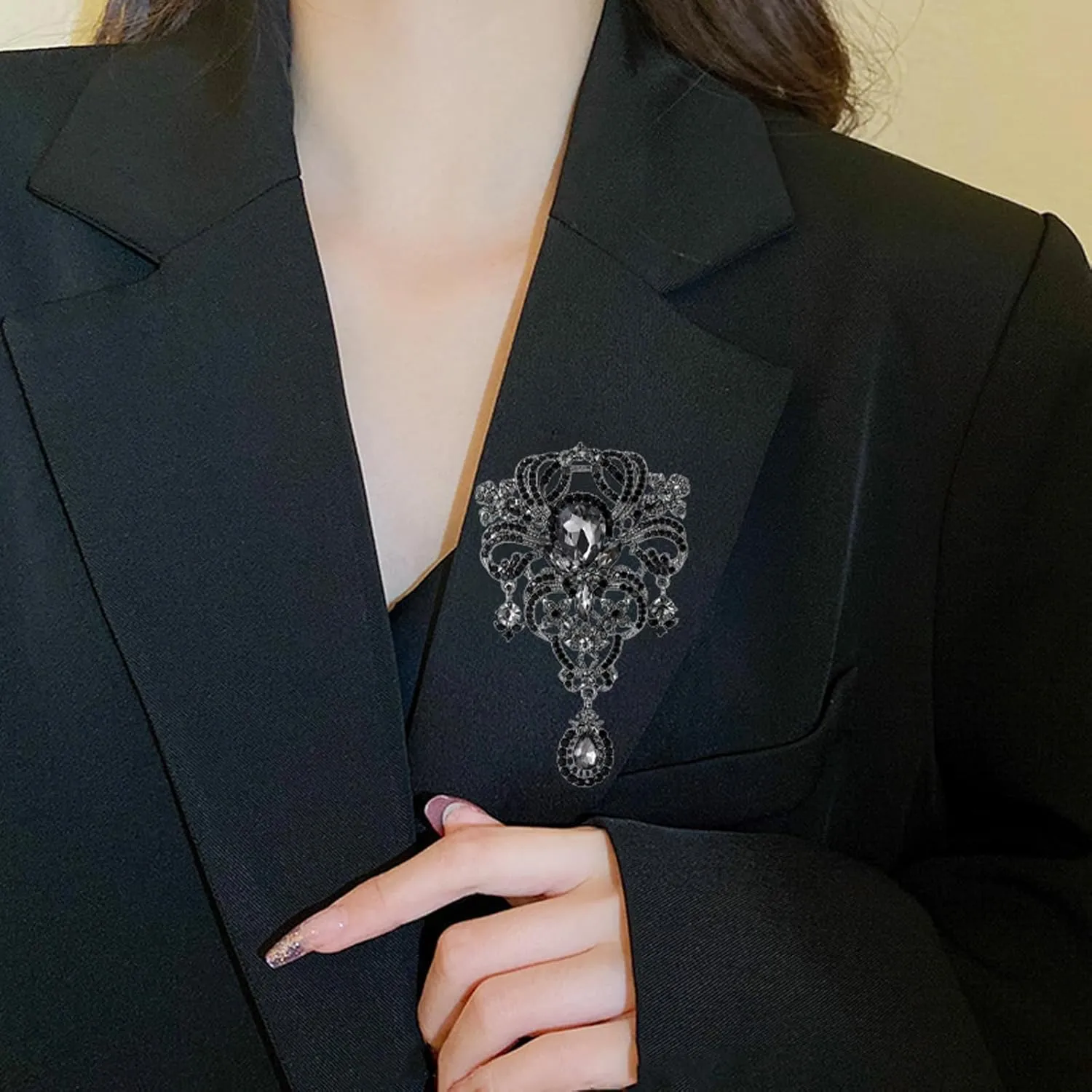 YOQUCOL Retro Austrian Crystal Big Brooch Pin for Women Large Flower Shape Brooches Lapel Pins for Sweater,Coat Dress Accessories